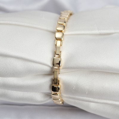 14K Gold Renk Kaplama Zirkon Taşlı CM Kadın Bileklik