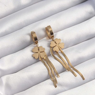 316L Çelik Altın Renk İtalyan Zincirli Yonca Model Halka Küpe