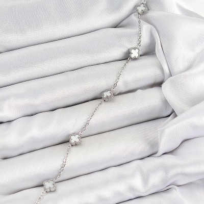 316L Çelik Beyaz Sedef Yonca Model Gümüş Renk Kadın Bileklik