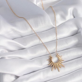 316L Çelik Gold Renk Güneş Model Vintage Kadın Kolye