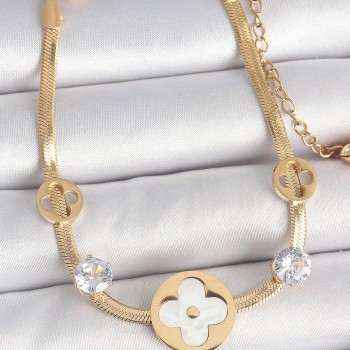 316L Çelik Gold Renk İtalyan Zincir Beyaz Mineli Yonca Model Zirkon Taş Detaylı Kadın Bileklik