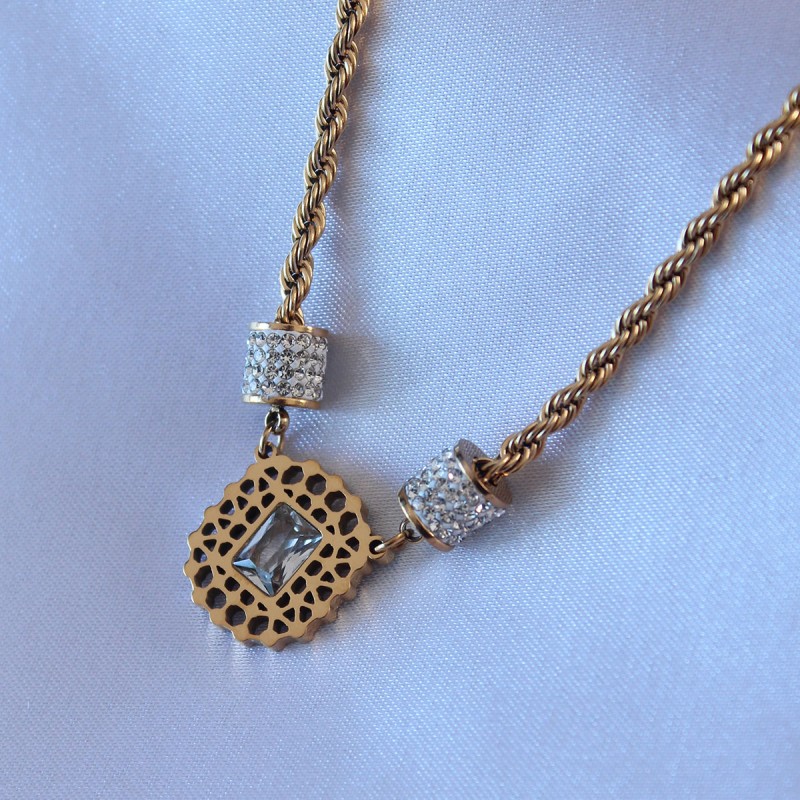 316L Çelik Gold Renk Lotus Model Zirkon Taşlı Burgu Zincir Kadın Kolye