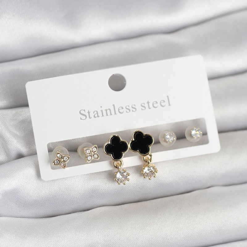 316L Çelik Gold Renk Yonca Detaylı Kadın Küpe Seti