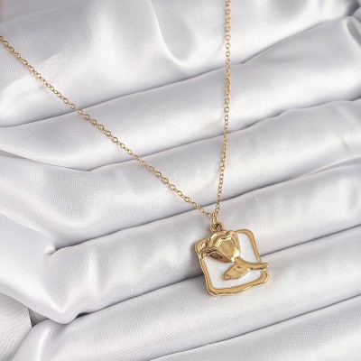 316L Çelik Gold Renk Zincir Beyaz Mineli Gül Portre Model Kadın Kolye