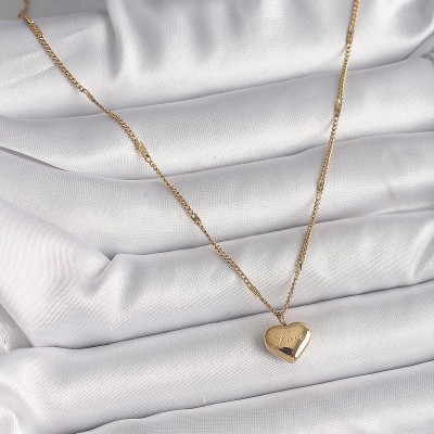 316L Çelik Gold Renk Zincir Love İşlemeli Kalp Figür Kadın Kolye