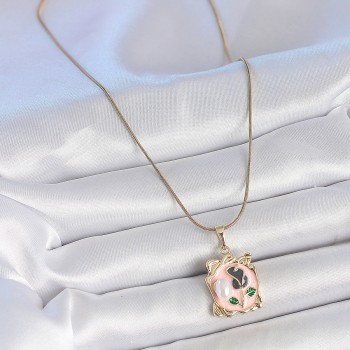 316L Çelik Gold Renk Zincir Pembe Mineli Çiçek İşlemli İnci Detay Portre Model Kadın Kolye