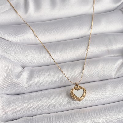 316L Çelik Gold Renk Zincir Sedefli Kalp Model Kadın Kolye