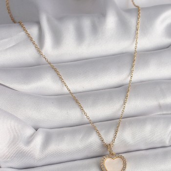 316L Çelik Gold Renk Zincir Zirkon Taşlı Beyaz Mineli Kalp Model Kadın Kolye