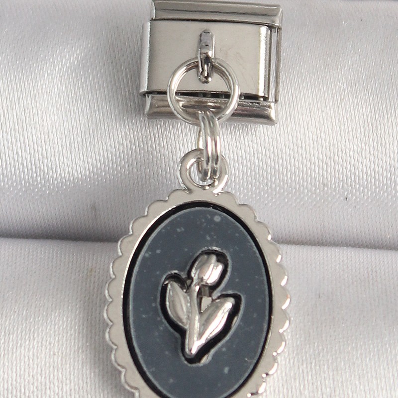 316L Çelik Gümüş Renk Gümüş Çiçek İşlemeli Siyah Portre Model Nomination Charm