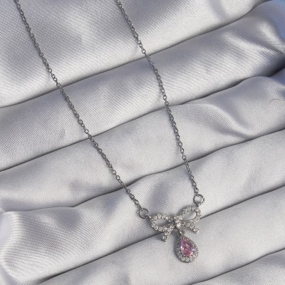 316L Çelik Gümüş Renk Fiyonk Detay Pembe Zirkon Taşlı Damla Kolye