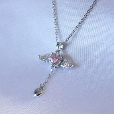 316L Çelik Gümüş Renk Kanatlı Kalp Figür Zirkon Taş Detay Kadın Kolye