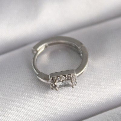 316L Çelik Gümüş Renk Kare Zirkon Taşlı Tragus Piercing