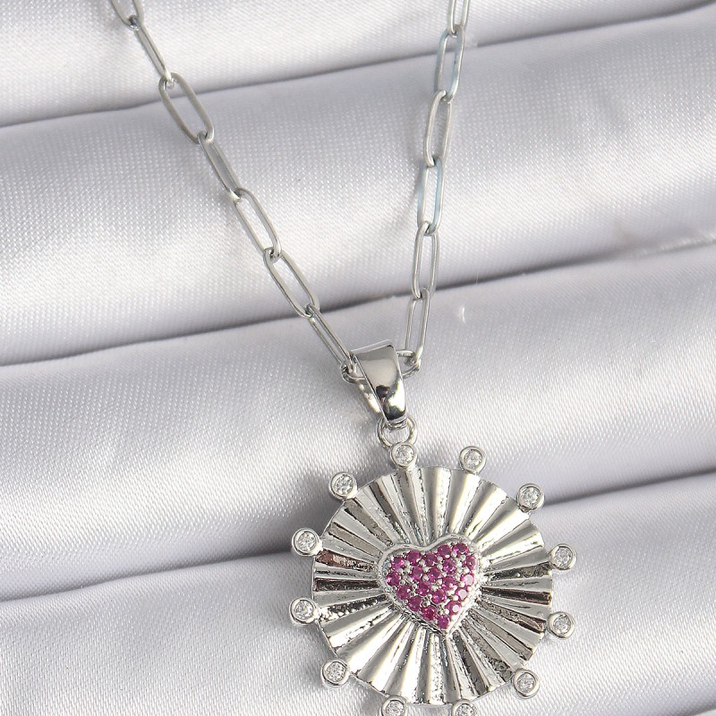 316L Çelik Gümüş Renk Pembe Zirkon Taşlı Kalp İşleme Madalyon Model Kadın Kolye