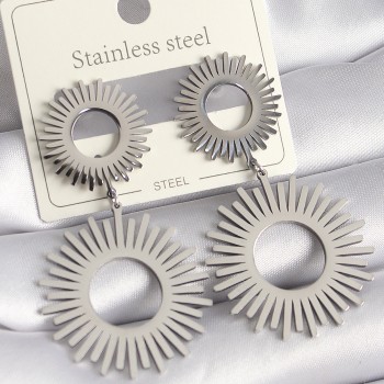 316L Çelik Gümüş Renk Sallantı Güneş Model Kadın Küpe