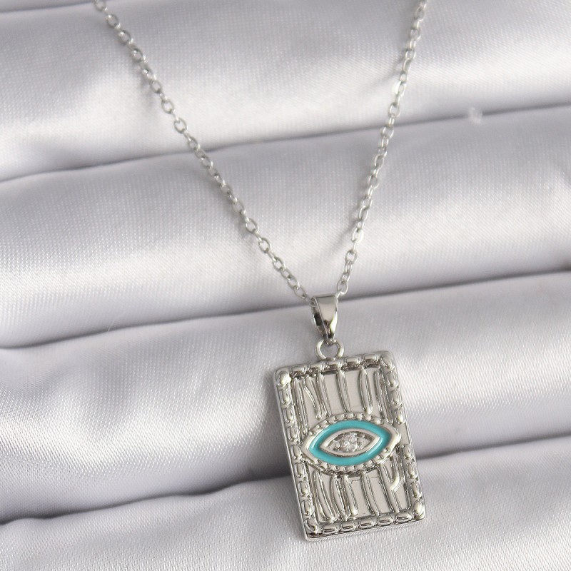 316L Çelik Gümüş Renk Zincir Göz İşlemeli Madalyon Model Kadın Kolye