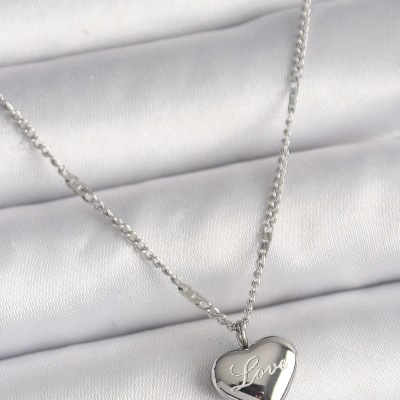 316L Çelik Gümüş Renk Zincir Love İşleme Kalp Figür Kadın Kolye