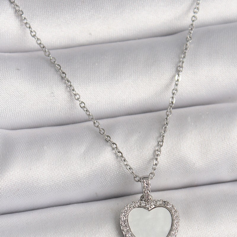 316L Çelik Gümüş Renk Zincir Zirkon Taşlı Beyaz Mineli Kalp Model Kadın Kolye