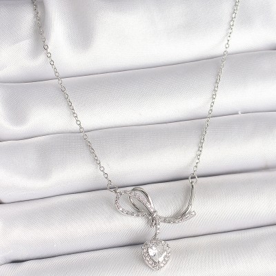 316L Çelik Gümüş Renk Zincir Zirkon Taşlı Düğüm Sallantı Kalp Figür Kadın Kolye