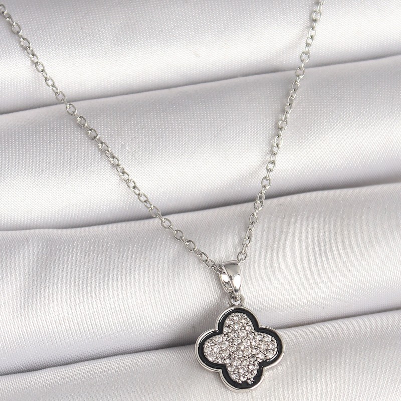 316L Çelik Gümüş Renk Zincir Zirkon Taşlı Yonca Model Kadın Kolye