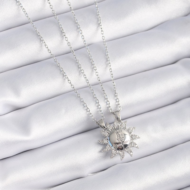 316L Çelik Gümüş Renk Zirkon Taşlı Güneş Model İşleme Yazı Detay Arkadaşlık Kolyesi