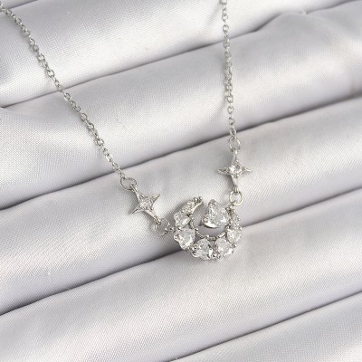 316L Çelik Gümüş Renk Zirkon Taşlı Hilal Kalp Model Kadın Kolye