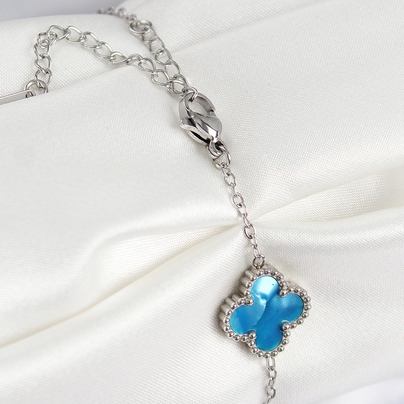 316L Çelik Sedefli Gökyüzü Mavisi Gümüş Renk Yonca Kadın Bileklik