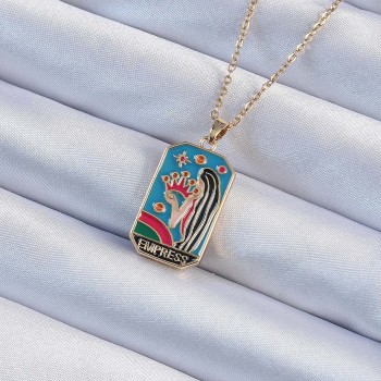 316L Çelik Zincir Altın Renk Taç ve Kız Figürlü Renkli Mineli Tarot Kolye