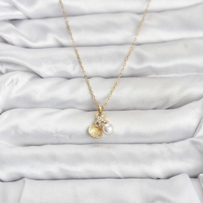 316L Çelik Zincir Gold Renk Deniz Kabuğu ve Deniz Yıldızı Model Zirkon Taşlı Kadın Kolye