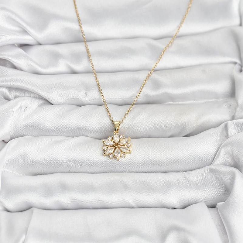 316L Çelik Zincir Gold Renk Lotus Model Zirkon Taşlı Kadın Kolye