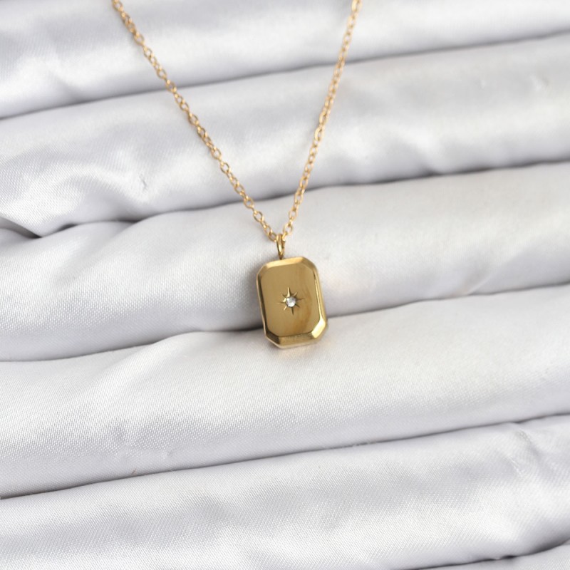 316L Çelik Zincir Gold Renk Minimal Kutup Yıldızı Model Kadın Kolye