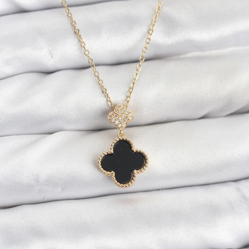 316L Çelik Zincir Gold Renk Yonca Model Zirkon Taşlı Kadın Kolye