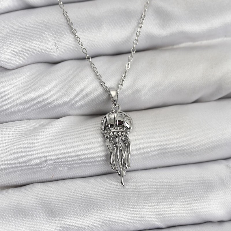 316L Çelik Zincir Gümüş Renk Deniz Anası Model Zirkon Taşlı Kadın Kolye