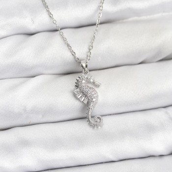 316L Çelik Zincir Gümüş Renk Deniz Atı Model Zirkon Taşlı Kadın Kolye