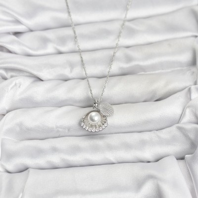 316L Çelik Zincir Gümüş Renk İncili Deniz Kabuğu Model Zirkon Taşlı Kadın Kolye
