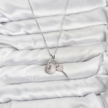 316L Çelik Zincir Gümüş Renk Kilit Anahtar Model Zirkon Taşlı Kadın Kolye