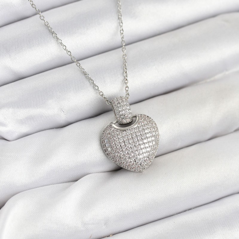 316L Çelik Zincir Gümüş Renk Zirkon Taşlı Kalpli Kadın Kolye
