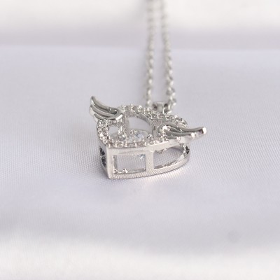 316L Çelik Zincir Gümüş Renk Zirkon Taşlı Kanatlı Kalp Kolye