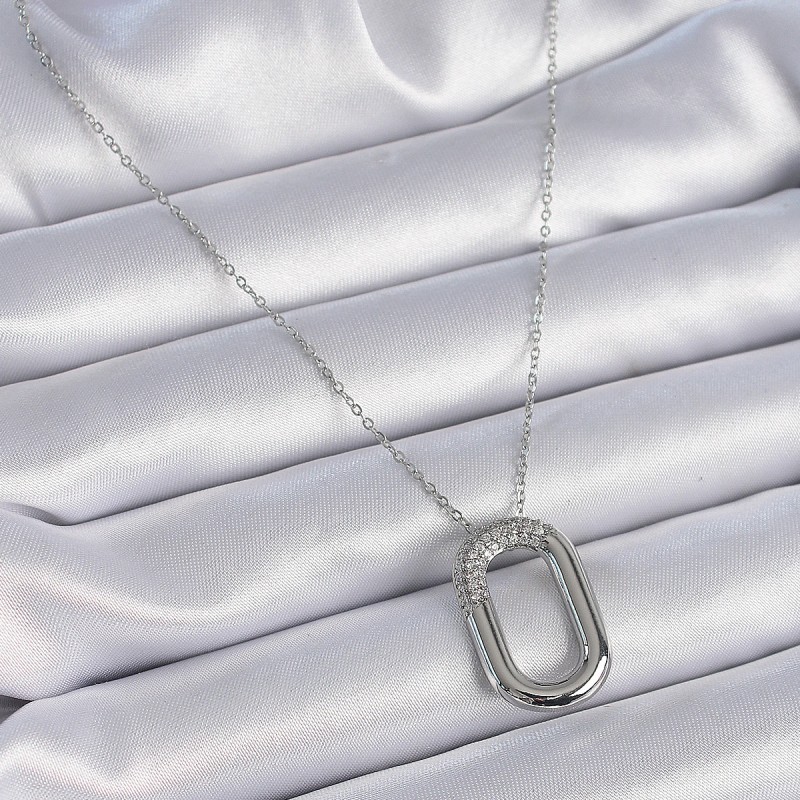 316L Çelik Zincir Gümüş Renk Zirkon Taşlı Oval Halka Model Kadın Kolye