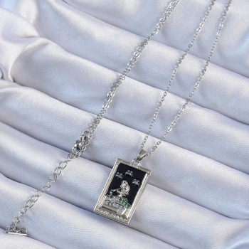 316L Çelik Zincir Gümüş Renk Zirkon Taşlı Siyah Mineli Kız Figürlü Tarot Kolye