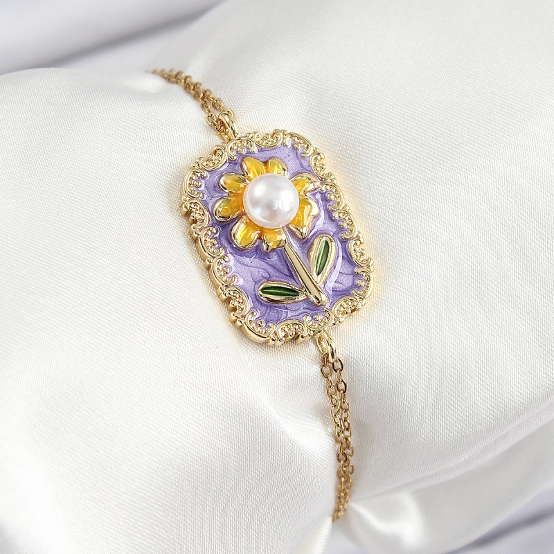 316L Çelik Zincir Mor Mineli Sanatsal Portre İnci Detaylı Papatya Model Gold Renk Kadın Bileklik