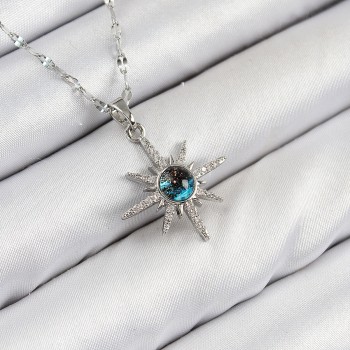 316L Çelik Zirkon Taşlı Kutup Yıldızı Model Gümüş Renk Kadın Kolye