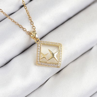 316L Çelik Zirkon Taşlı Yıldız Model Gold Renk Kadın Kolye