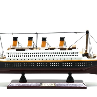 35x45 cm Özel Tasarım Işıklı Ahşap Titanik Gemi 