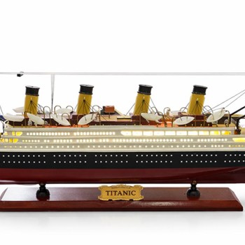 55x23 cm Özel Tasarım Işıklı Ahşap Titanik Gemi 