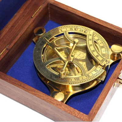 Ahşap Kutulu El Yapımı Pirinç Güneş Saati Ve Pusula 