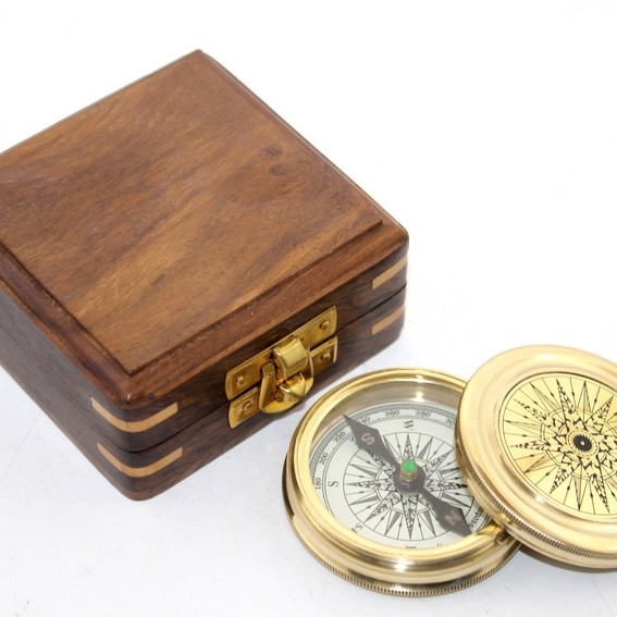 Ahşap Kutulu Pusula Model 2