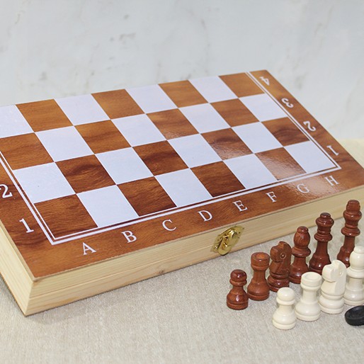 Ahşap Kutulu Satranç Model 1 