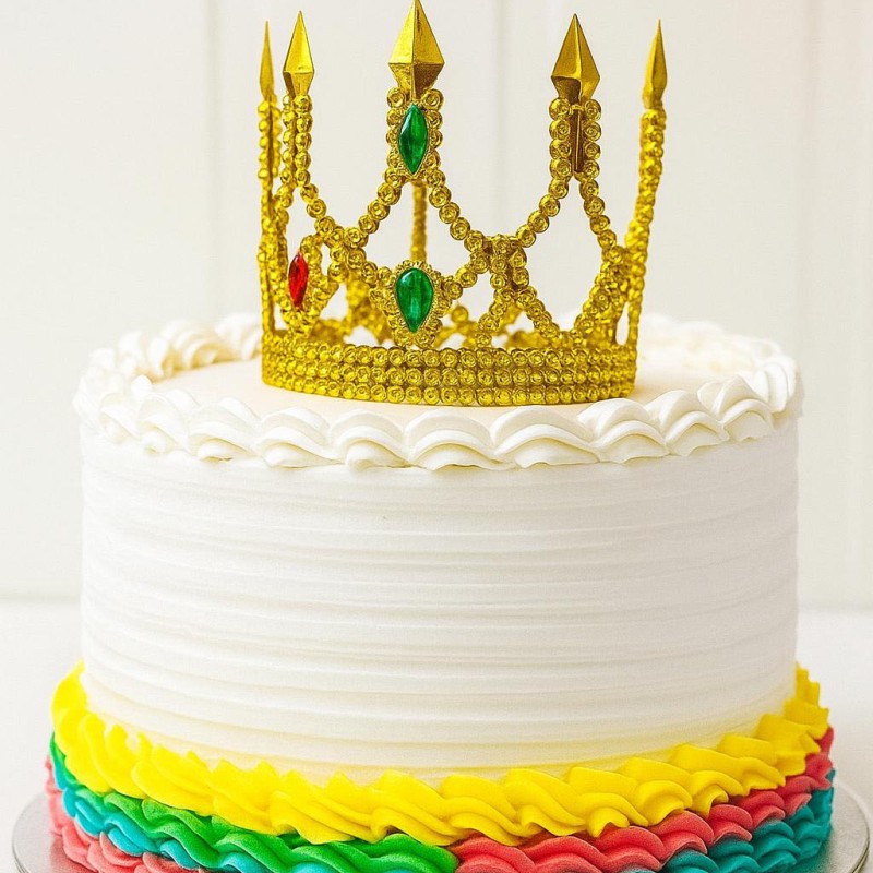 Altın Işıltılı İnce Pasta Üstü Taç Plastik 