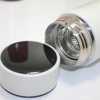 Anime Baskılı Dijital Göstergeli Termos 500 ml Model 3