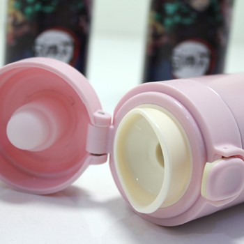 Anime Baskılı Termos Model 3